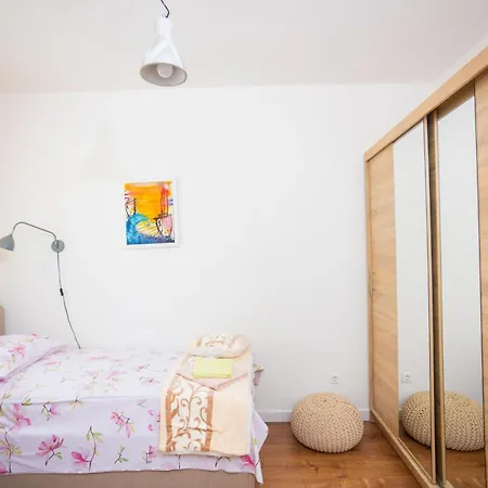 Sunshine With Pool Lejlighed