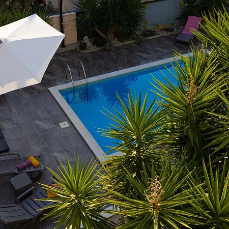 Sunshine With Pool Lejlighed Trogir