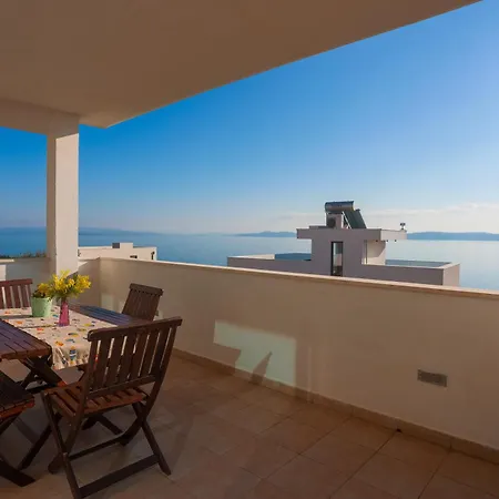 Sunshine With Pool Lejlighed *