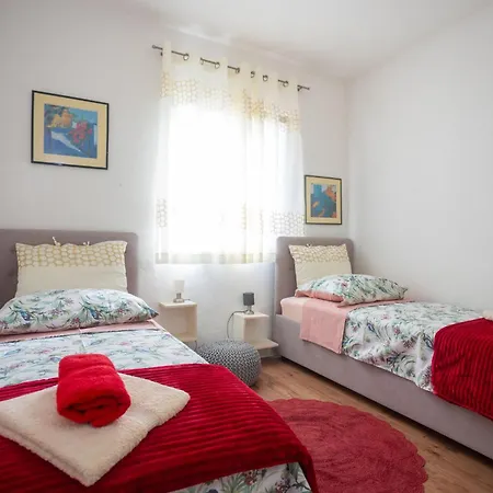 Sunshine With Pool * Trogir