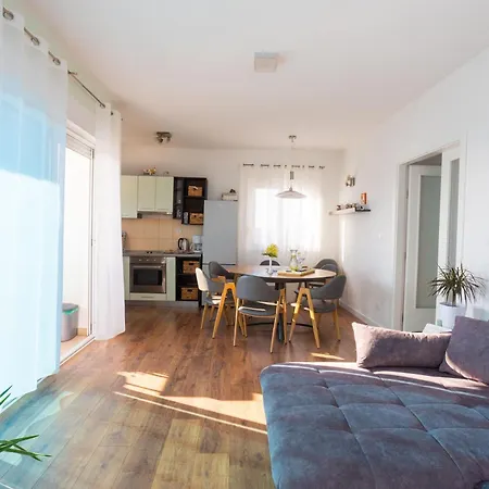 Apartman Sunshine With Pool *